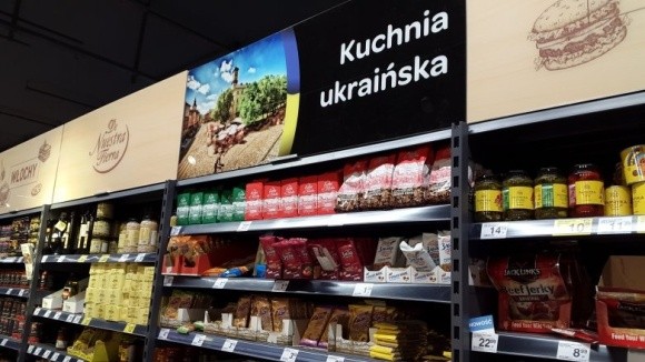У польських супермаркетах з'являться "українські полиці" з продуктами фото, ілюстрація