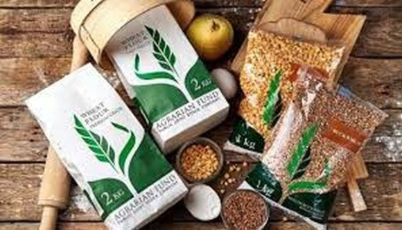 Аграрний фонд продовжує поставки борошна та гречки в торговельні мережі для забезпечення продовольчих потреб населення фото, ілюстрація