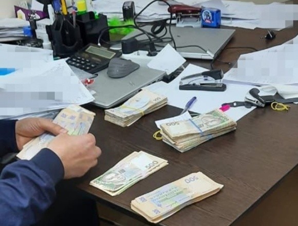 СБУ викрила масштабну корупцію під час реєстрації техніки українськими аграріями фото, ілюстрація