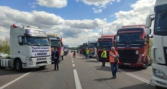 Україна проведе переговори з Польщею та ЄС щодо блокування пунктів пропуску фото, ілюстрація