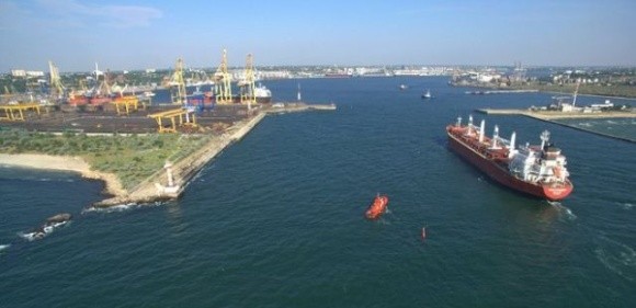 Торгівля зерном через чорноморські порти починає відновлюватись фото, ілюстрація