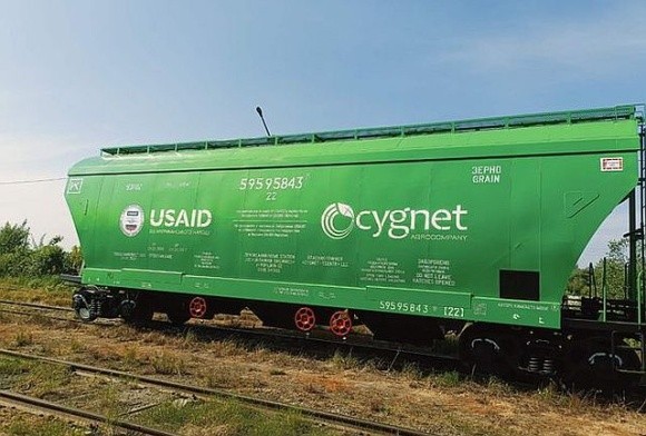 Агрохолдинг Cygnet отримав від проєкту USAID 15 вагонів-зерновозів фото, ілюстрація