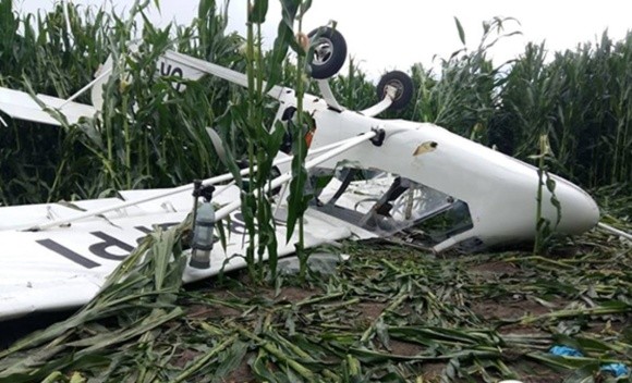 В Сумской области разбился самолет, который обрабатывал кукурузное поле фото, иллюстрация