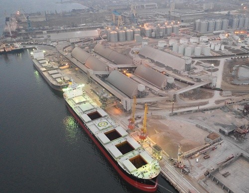 Найбільша експортна партія шроту з України відвантажено в порту «НІКА-ТЕРА» фото, ілюстрація