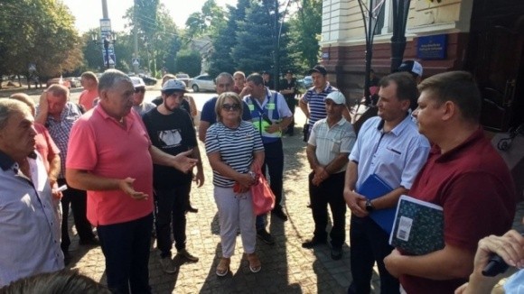 20 фермерів з Миколаївщини звинувачують ексдепутата облради в рейдерстві фото, ілюстрація
