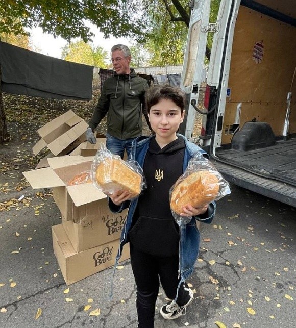 10 000 хлібин отримали мешканці прифронтових територій від Good Bread за підтримки Corteva та GlobalGiving  фото, ілюстрація