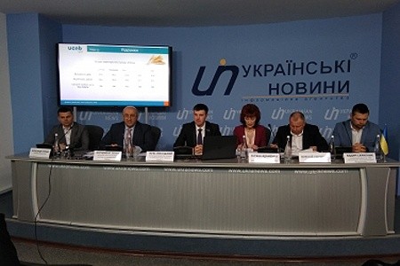 Посівна кампанія в Україні почалася на місяць раніше, - Володимир Топчій фото, ілюстрація