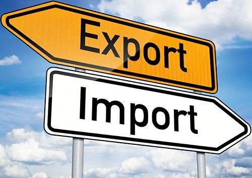 Строки оформлення імпорту та експорту скоротять фото, ілюстрація
