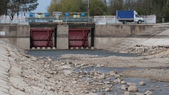 Станемо внизу каналу! Українські фермери проти подачі води в Крим фото, ілюстрація
