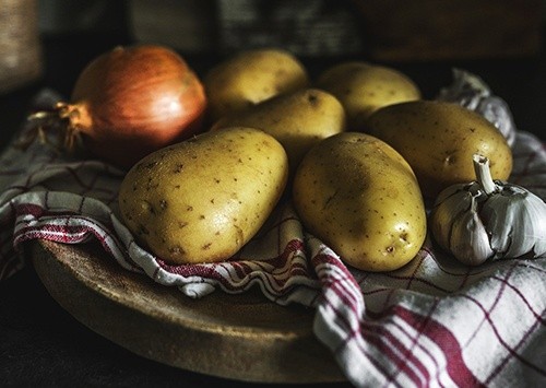 В Україні знову дорожчає картопля та цибуля фото, ілюстрація