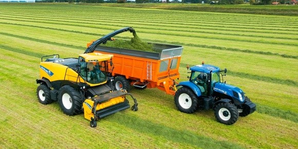 Комбайни Dinamica Generale модернізує New Holland Agriculture фото, ілюстрація