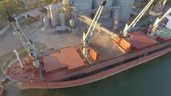 Резонанс від дефолтів за форвардами в Україні великий, а судна продовжують вантажитися, — Maxigrain фото, ілюстрація