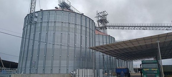 На Львівщині завершують будівництво зерносховища об’ємом 15 000 тонн фото, ілюстрація