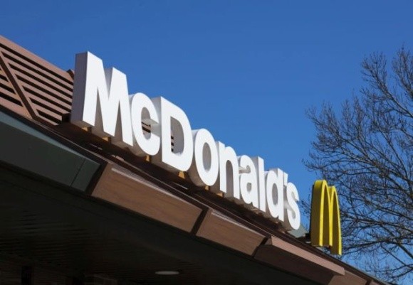 McDonald's даватиме фермерам понад мільйон доларів, щоб ті покращували якість картоплі та ґрунту фото, ілюстрація