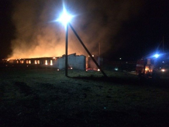 На Харківщині злочинці спалили майно фермерки, вимагаючи 500 тис. грн фото, ілюстрація