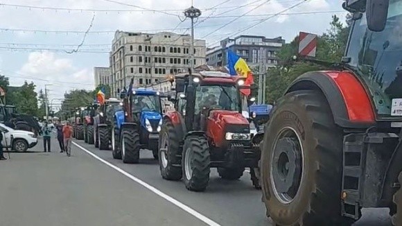 Фермери Молдови вийшли на протести проти імпорту аграрної продукції з України фото, ілюстрація