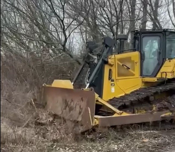 На Харківщині відновлюють сільгоспземлі за допомогою техніки від фонду «Жнива Перемоги» фото, ілюстрація