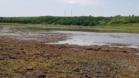 Зруйнована дамба та затоплені поля — наслідки негоди на Харківщині фото, ілюстрація