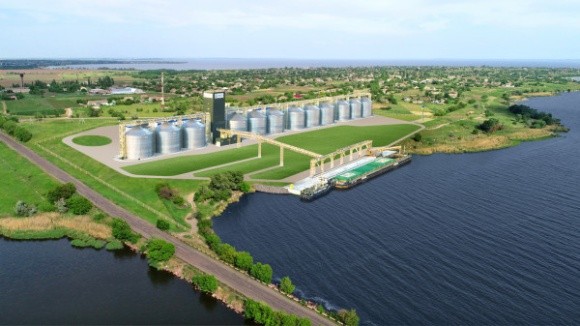 Зерновий термінал «НІБУЛОНа» на Дніпропетровщині визнано кращим у 2020 році фото, ілюстрація