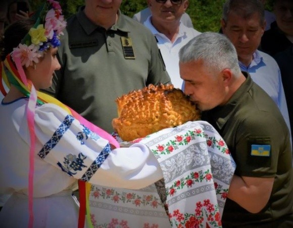 На Одещині офіційно відкрили жнива-2023 фото, ілюстрація