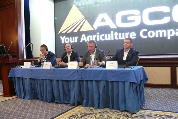 Корпорація AGCO запроваджує в Україні нову стратегію дистрибуції фото, ілюстрація