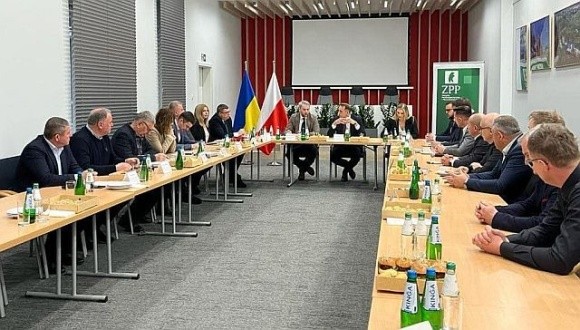 Український та польський бізнес розпочали переговори щодо розблокування кордону фото, ілюстрація