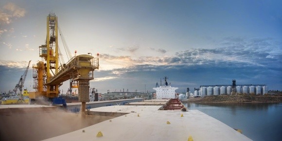 У порту Ольвія на Миколаївщині відкрито новий зерновий термінал фото, ілюстрація