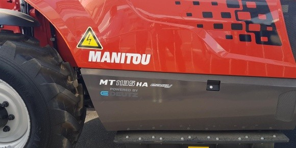 Manitou випробовує телескопічні навантажувачі з гібридним і електричним приводом фото, ілюстрація