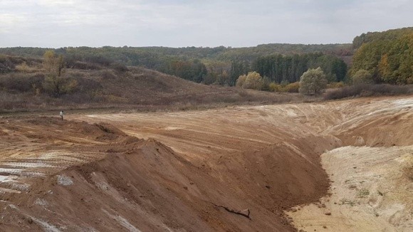 На Харківщині фермер може сісти на 8 років за видобуток піску на власній землі фото, ілюстрація