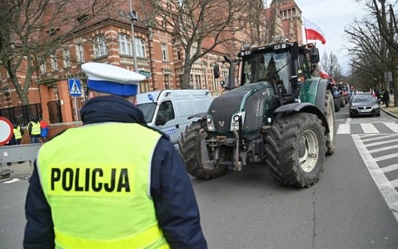 Польські фермери знову протестуватимуть проти імпорту української агропродукції фото, ілюстрація