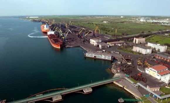 Через блокування росією з порту Південний не можуть вивезти понад 1,5 млн тонн агропродукції фото, ілюстрація