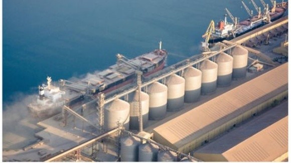 Портові термінали Одещини не віддають власникам зерно, яке не було експортоване через блокаду фото, ілюстрація