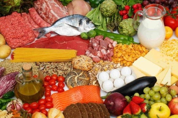 Росія скасовує обмеження на імпорт продуктів і товарів першої необхідності на місяць фото, ілюстрація