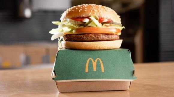 Рослинний бургер McDonald’s став дуже популярним в США фото, ілюстрація