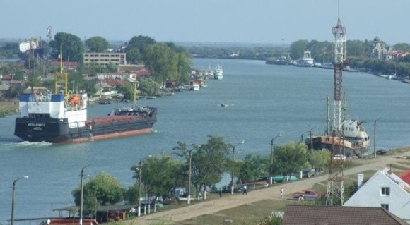 Румунія та Україна розвантажать затор із суден на вході до Дунаю фото, ілюстрація
