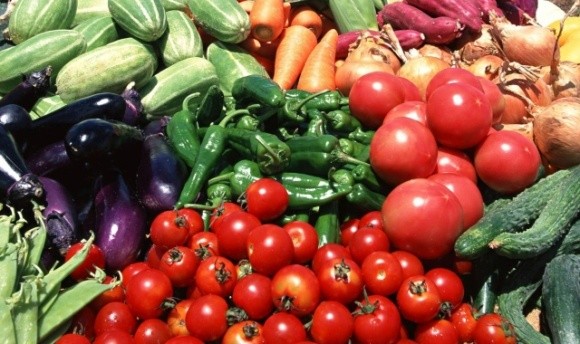 Які ціни будуть взимку на свіжі овочі та зелень фото, ілюстрація