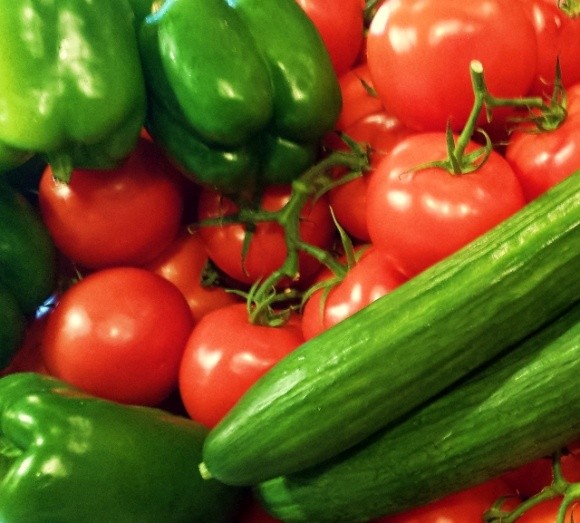 Турецькі овочі містять заборонені пестициди фото, ілюстрація