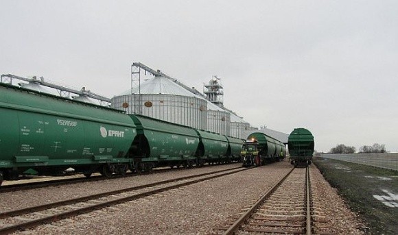 Укрзалізниця збільшила перевезення зернових у листопаді фото, ілюстрація