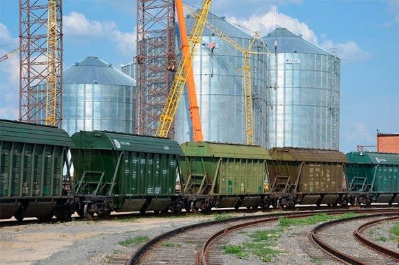 Аграрії не отримують компенсації на придбання вагонів-зерновозів фото, ілюстрація
