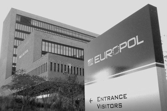 Європол вилучив рекордну кількість нелегальних пестицидів фото, ілюстрація