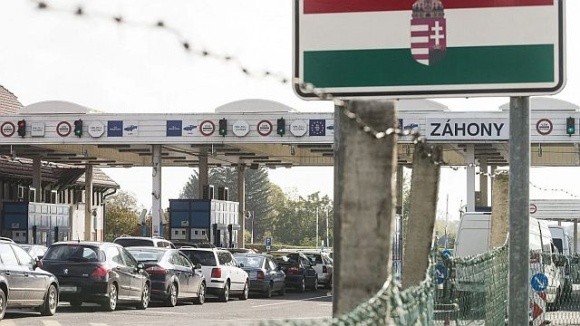 Угорські перевізники протестуватимуть проти «транспортного безвізу» для України фото, ілюстрація