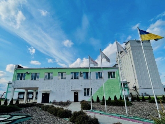Agricom Group планує перевести завод із виробництва пластівців ТМ «Добродія» і San Grano на сонячну енергію фото, ілюстрація