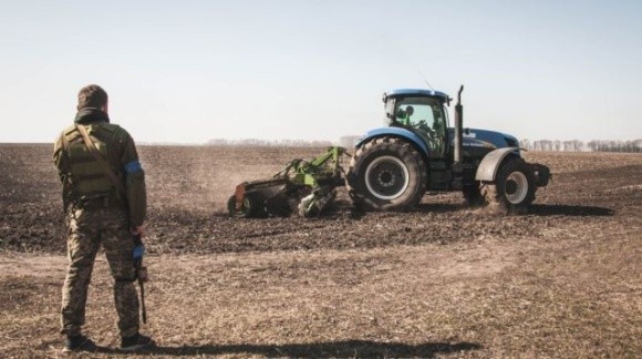 Фермер з Херсонщини оцінив свої збитки внаслідок російської  окупації фото, ілюстрація
