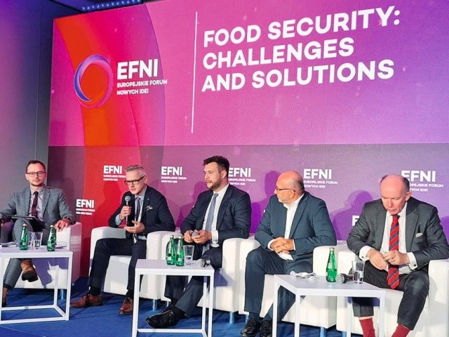 Cезарі Урбан, керівник підрозділу BASF Agricultural Solutions в Україні, на міжнародній конференції EFNI взяв участь в обговоренні теми відбудови України та перcпектив її інтеграції в ЄС