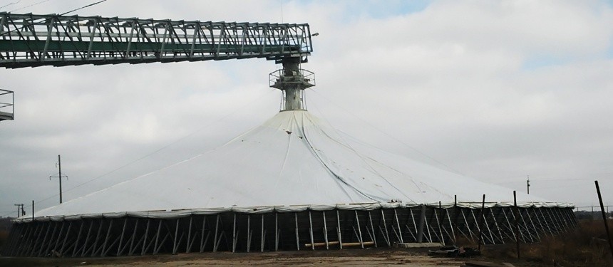 Для завантаження зерна в модульні зерносховища, як правило, використовують мобільні транспортери