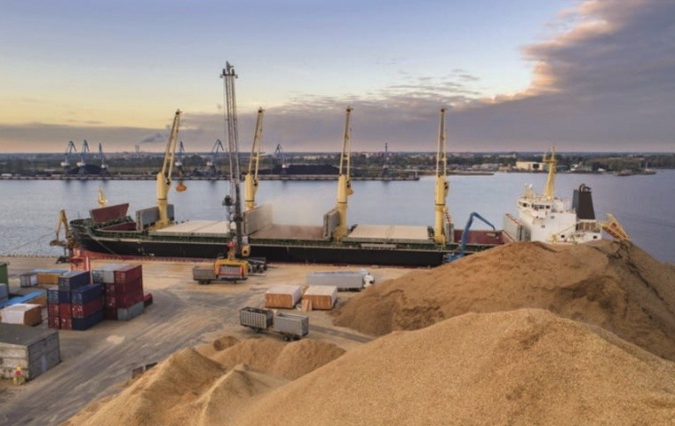 Морські порти мають першорядне значення для українського експорту
