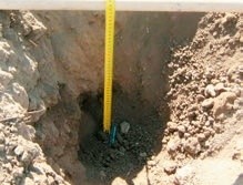 Ілюстрація глибини закладання трубки підземного крапельного зрошення
