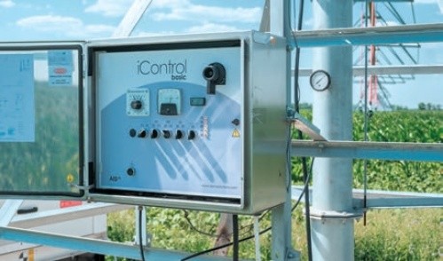 Панель управління iControl для дистанційного керування іригаційною системою