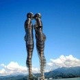 Движущаяся статуя любви в Батуми "Али и Нино"